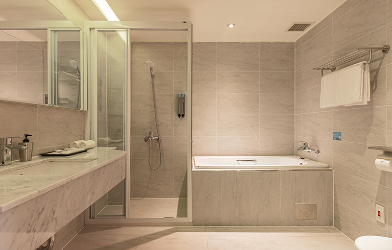 Corner Suite