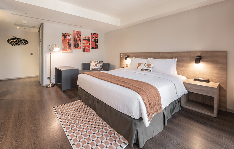 Corner Suite