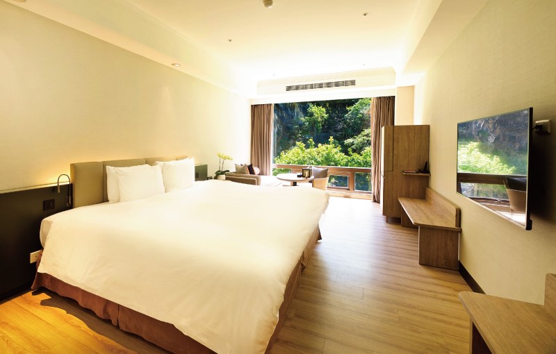The Gorge View Room(1 King Bed)
